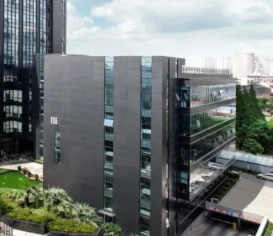 2025年餐饮业食品安全管理新规要点解读与合规建议